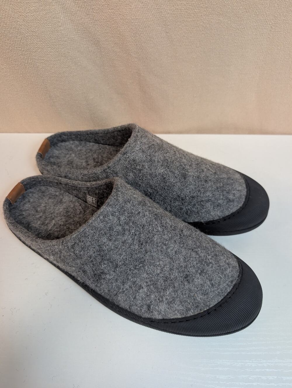 Huckberry Greys Slipper Men's Size 12 Gray Wool Outdoor Mule Slipper (1157)